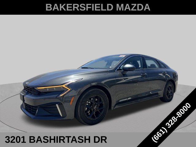 2025 Kia K5 LXS