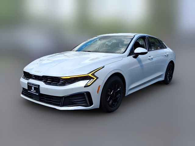 2025 Kia K5 LXS