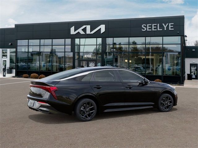 2025 Kia K5 LXS