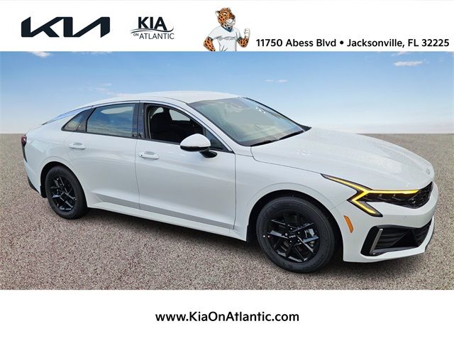 2025 Kia K5 LXS