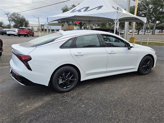 2025 Kia K5 LXS