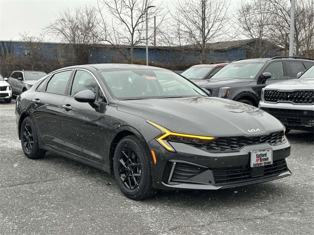 2025 Kia K5 LXS