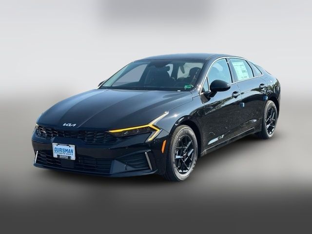 2025 Kia K5 LXS