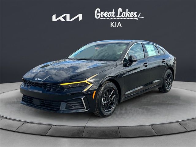 2025 Kia K5 LXS