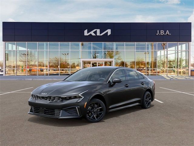 2025 Kia K5 LXS