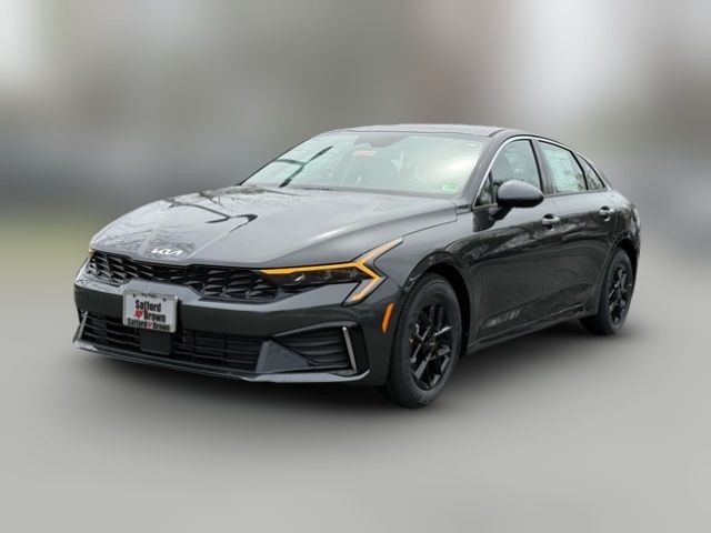 2025 Kia K5 LXS