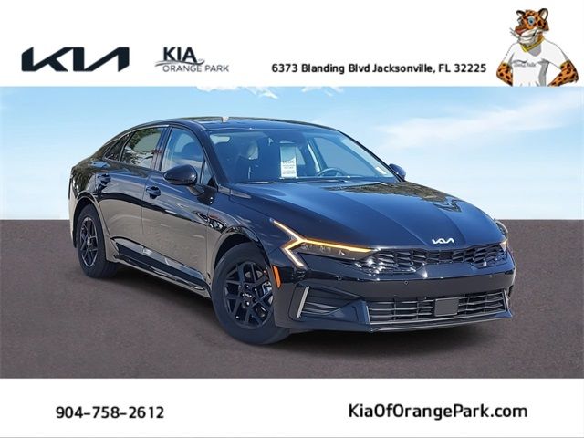 2025 Kia K5 LXS