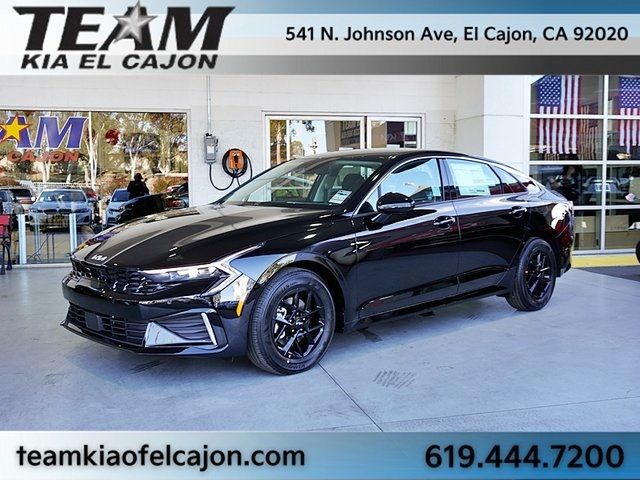 2025 Kia K5 LXS