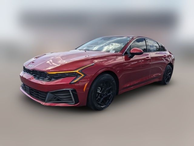 2025 Kia K5 LXS