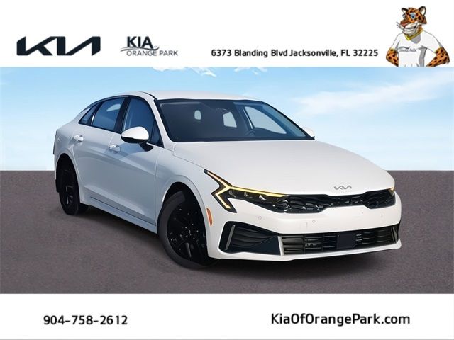 2025 Kia K5 LXS