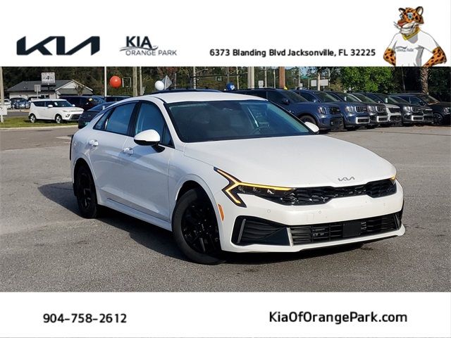 2025 Kia K5 LXS