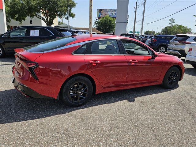 2025 Kia K5 LXS