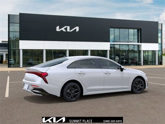 2025 Kia K5 LXS