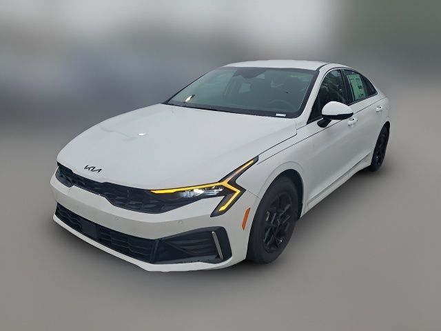 2025 Kia K5 LXS