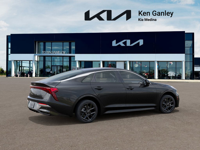 2025 Kia K5 LXS