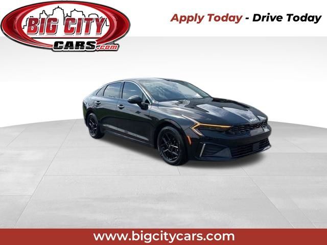 2025 Kia K5 LXS