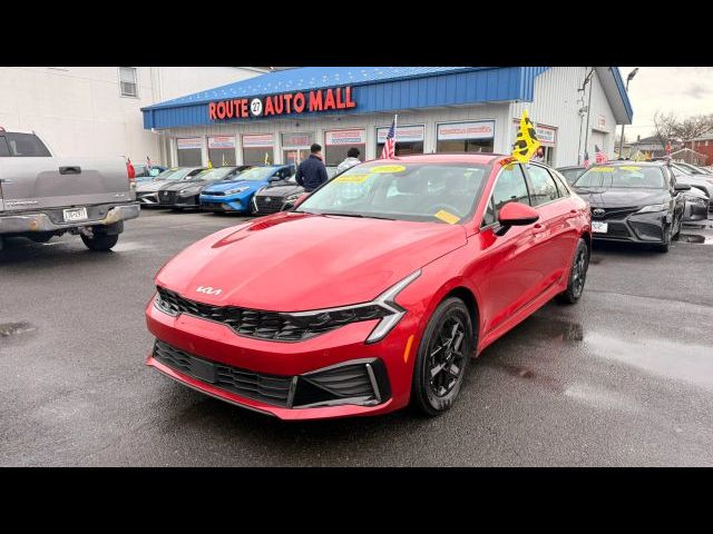 2025 Kia K5 LXS