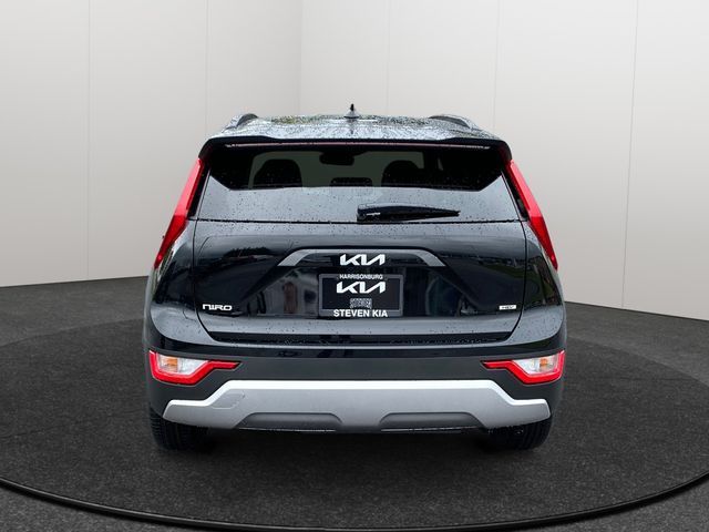 2025 Kia Niro LX