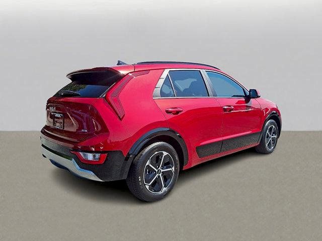 2025 Kia Niro SX