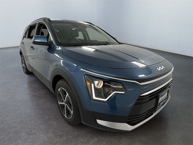 2025 Kia Niro EX