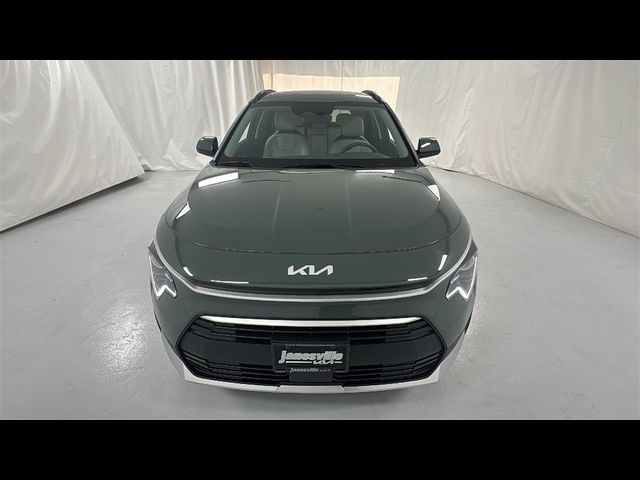 2025 Kia Niro EX