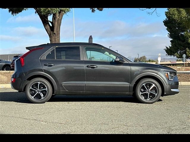 2025 Kia Niro EX