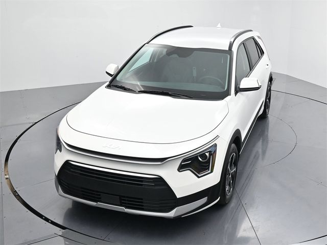2025 Kia Niro EX
