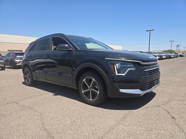 2025 Kia Niro EX