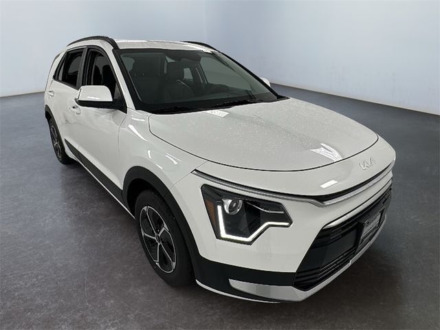 2025 Kia Niro EX
