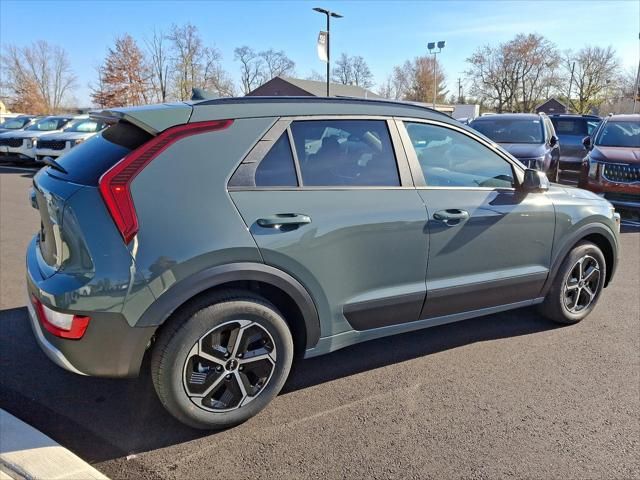 2025 Kia Niro EX