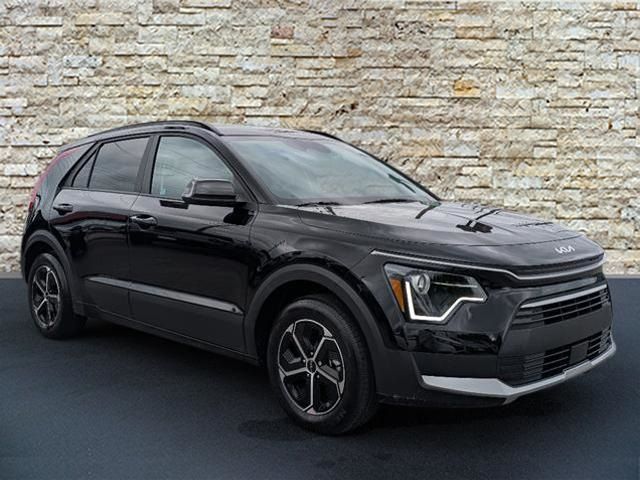 2025 Kia Niro EX