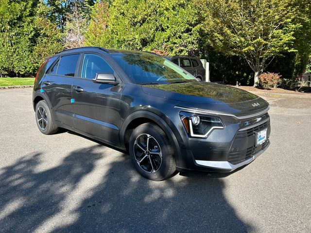 2025 Kia Niro EX