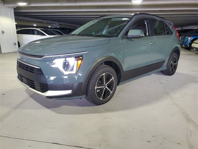 2025 Kia Niro EX