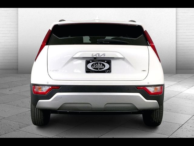 2025 Kia Niro EX