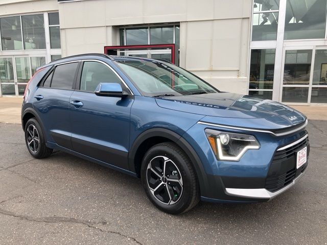 2025 Kia Niro EX