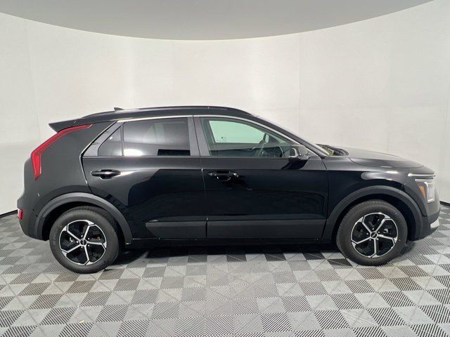 2025 Kia Niro EX