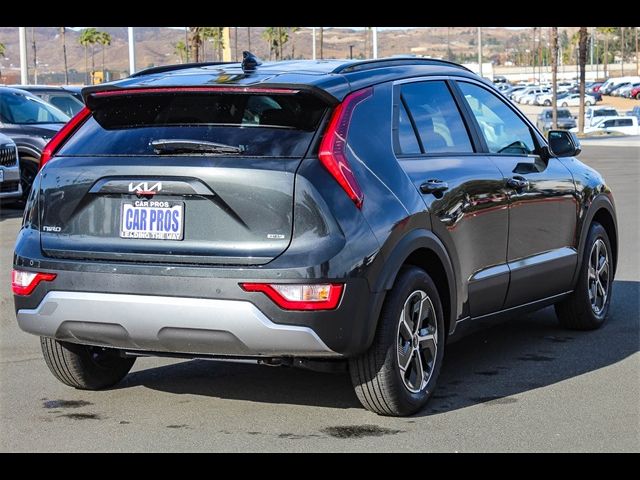 2025 Kia Niro EX