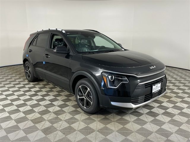 2025 Kia Niro EX