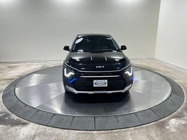 2025 Kia Niro LX
