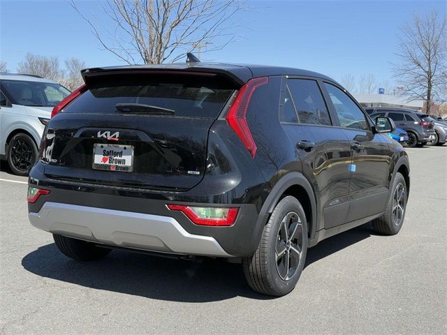 2025 Kia Niro LX