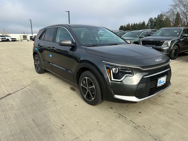 2025 Kia Niro LX