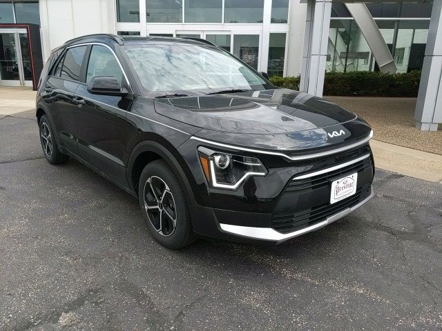 2025 Kia Niro LX