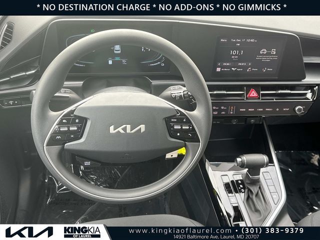 2025 Kia Niro LX