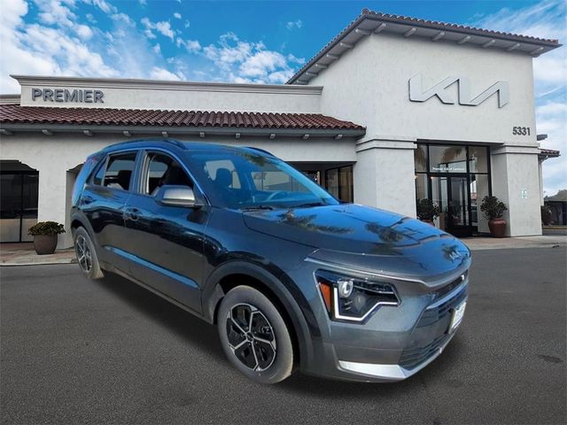 2025 Kia Niro LX