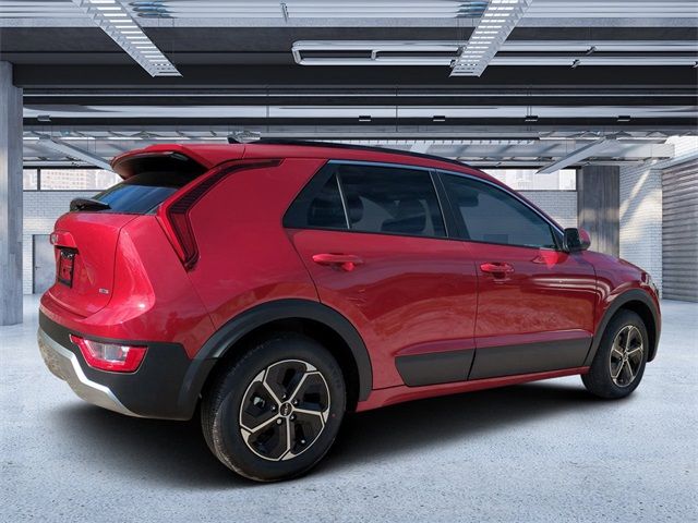 2025 Kia Niro LX