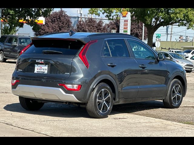 2025 Kia Niro LX