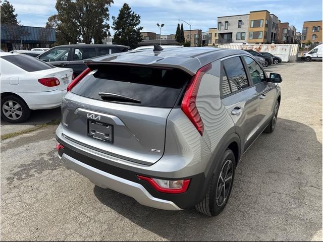 2025 Kia Niro LX