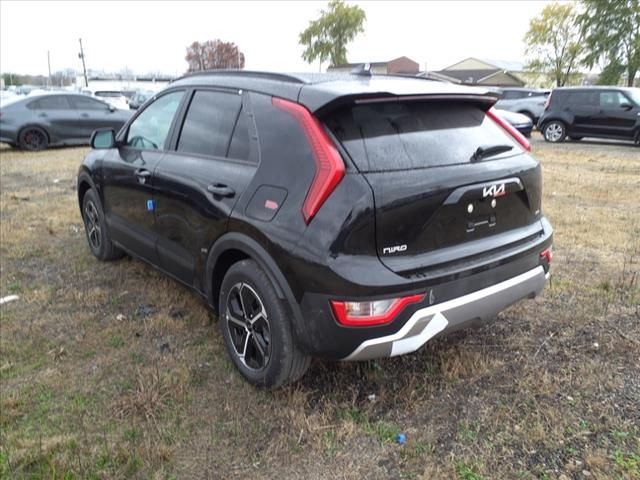 2025 Kia Niro LX