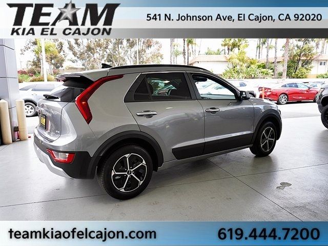 2025 Kia Niro LX