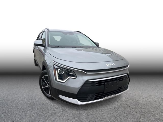 2025 Kia Niro LX